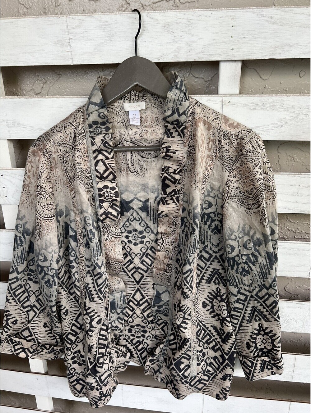 Women’s Chicos open top tunic Linen  multi color Beige Gray Size  2 ruffle neck.